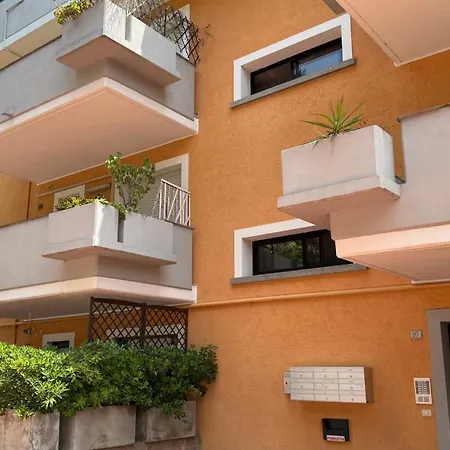 Apartman P067 - Porto Recanati, Grazioso Bilocale Con Posto Auto Porto Recanati